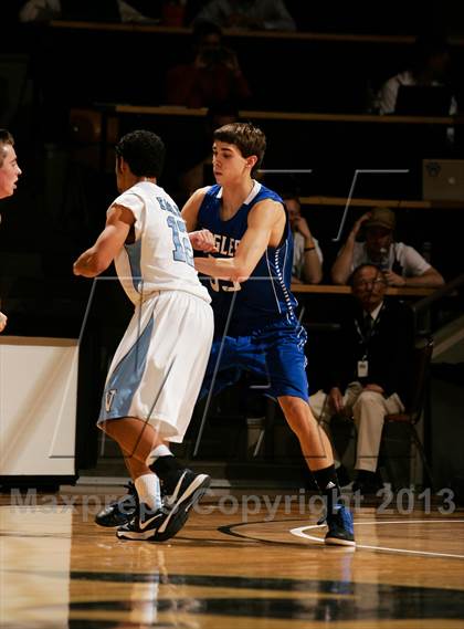 Thumbnail 3 in Broomfield vs. Valor Christian (CHSAA 4A Final Four) photogallery.