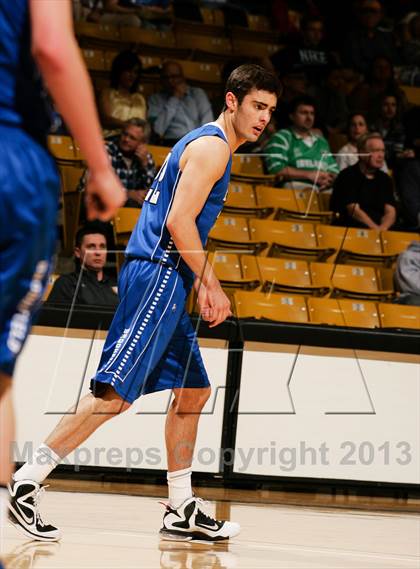 Thumbnail 2 in Broomfield vs. Valor Christian (CHSAA 4A Final Four) photogallery.