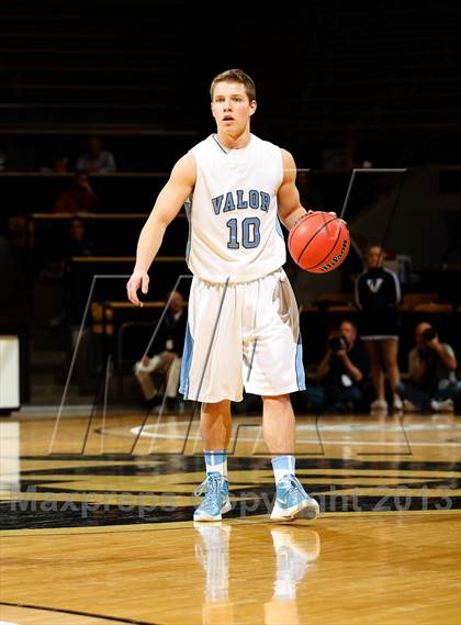 Thumbnail 2 in Broomfield vs. Valor Christian (CHSAA 4A Final Four) photogallery.
