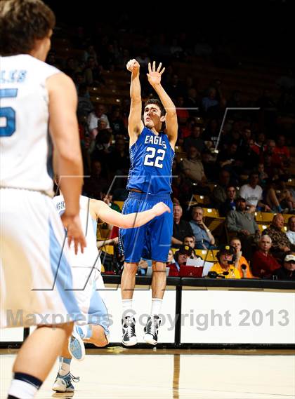 Thumbnail 3 in Broomfield vs. Valor Christian (CHSAA 4A Final Four) photogallery.