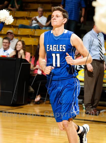 Thumbnail 3 in Broomfield vs. Valor Christian (CHSAA 4A Final Four) photogallery.