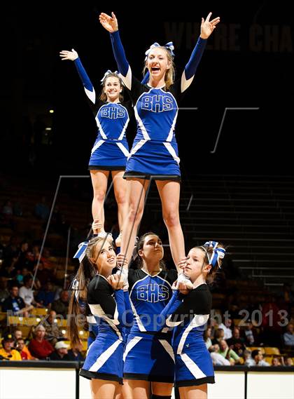 Thumbnail 2 in Broomfield vs. Valor Christian (CHSAA 4A Final Four) photogallery.