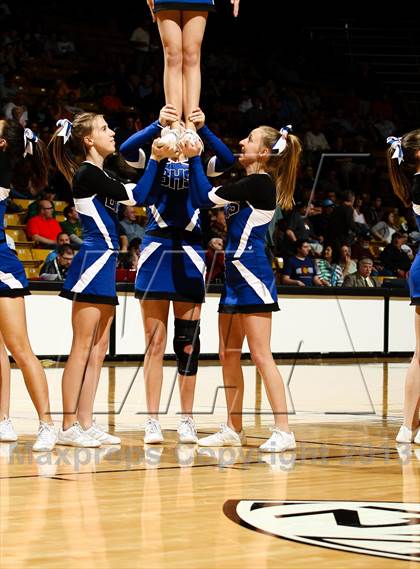 Thumbnail 1 in Broomfield vs. Valor Christian (CHSAA 4A Final Four) photogallery.