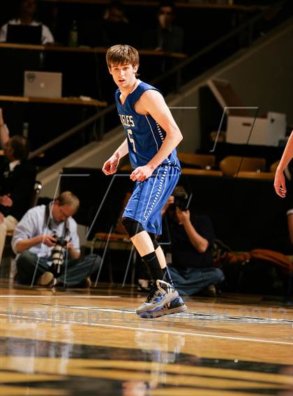 Thumbnail 1 in Broomfield vs. Valor Christian (CHSAA 4A Final Four) photogallery.