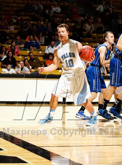 Thumbnail 1 in Broomfield vs. Valor Christian (CHSAA 4A Final Four) photogallery.