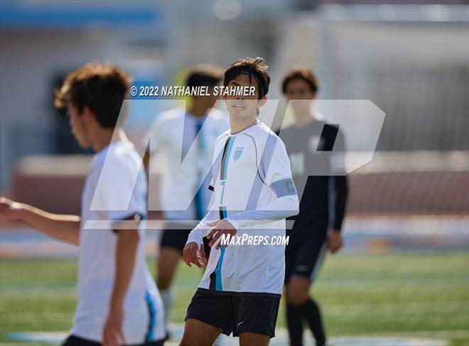 null - Photo 01
