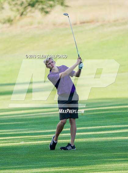 Thumbnail 1 in Jeffco League Match photogallery.