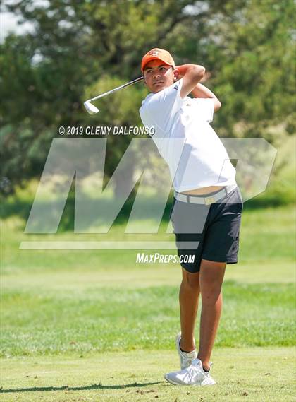 Thumbnail 1 in Jeffco League Match photogallery.