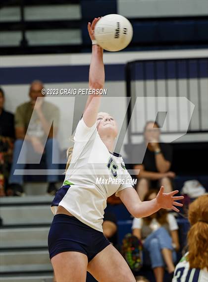 Thumbnail 3 in Logan @ Ridgeline photogallery.
