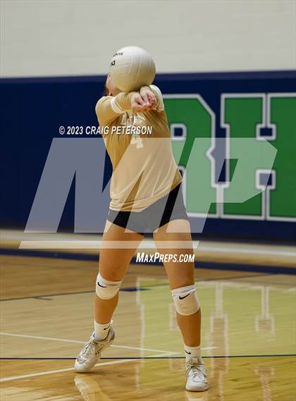 Thumbnail 2 in Logan @ Ridgeline photogallery.
