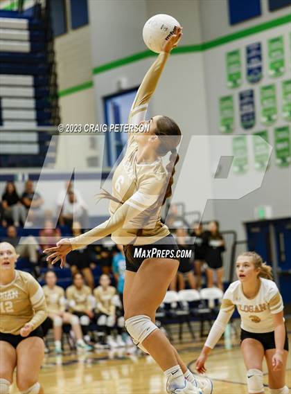 Thumbnail 2 in Logan @ Ridgeline photogallery.