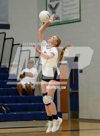 Thumbnail 3 in Logan @ Ridgeline photogallery.