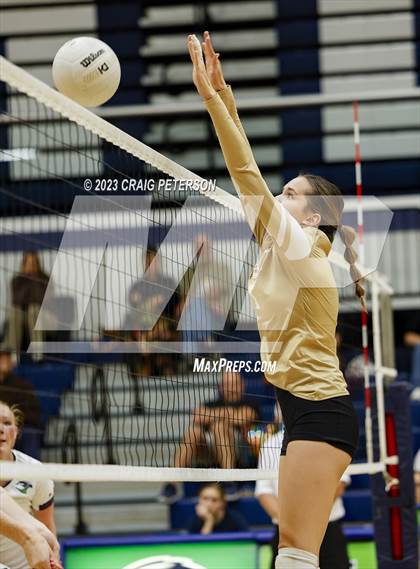 Thumbnail 1 in Logan @ Ridgeline photogallery.