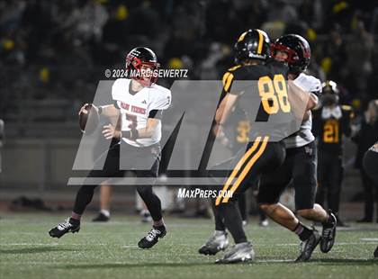 Thumbnail 1 in Palos Verdes vs Foothill (CIF SS Division 5 Semifinal) photogallery.