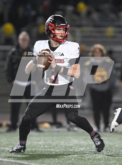 Thumbnail 2 in Palos Verdes vs Foothill (CIF SS Division 5 Semifinal) photogallery.