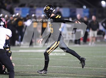 Thumbnail 3 in Palos Verdes vs Foothill (CIF SS Division 5 Semifinal) photogallery.