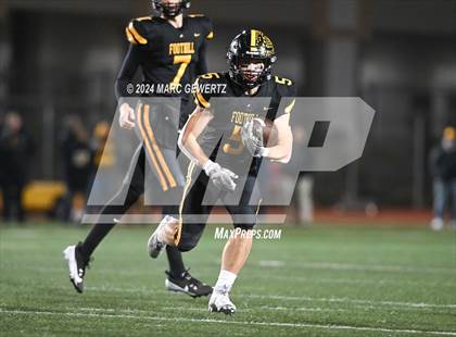 Thumbnail 2 in Palos Verdes vs Foothill (CIF SS Division 5 Semifinal) photogallery.