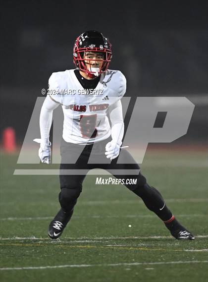 Thumbnail 1 in Palos Verdes vs Foothill (CIF SS Division 5 Semifinal) photogallery.