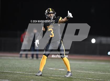 Thumbnail 2 in Palos Verdes vs Foothill (CIF SS Division 5 Semifinal) photogallery.