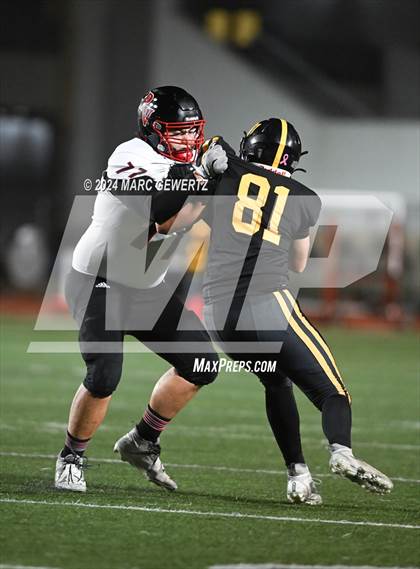 Thumbnail 2 in Palos Verdes vs Foothill (CIF SS Division 5 Semifinal) photogallery.