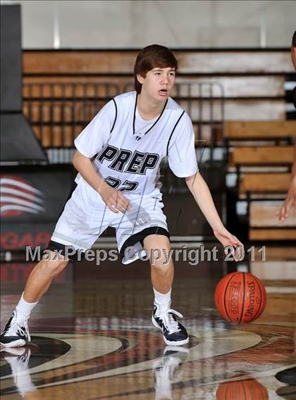 Thumbnail 2 in Flintridge Prep vs. Covina (APU Shootout) photogallery.