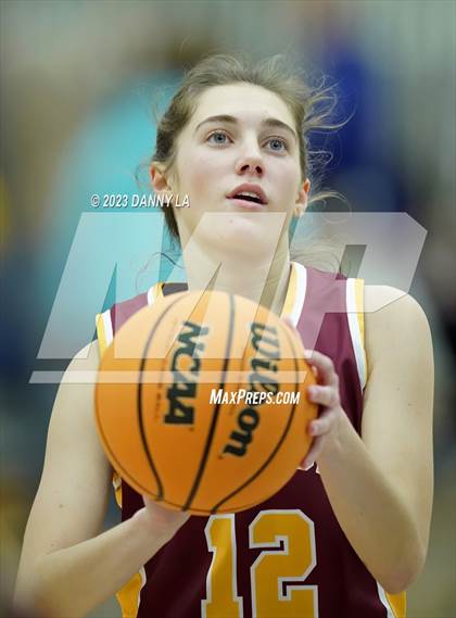 Thumbnail 2 in Oakton @ Robinson (VHSL Class 6 Quarterfinal) photogallery.