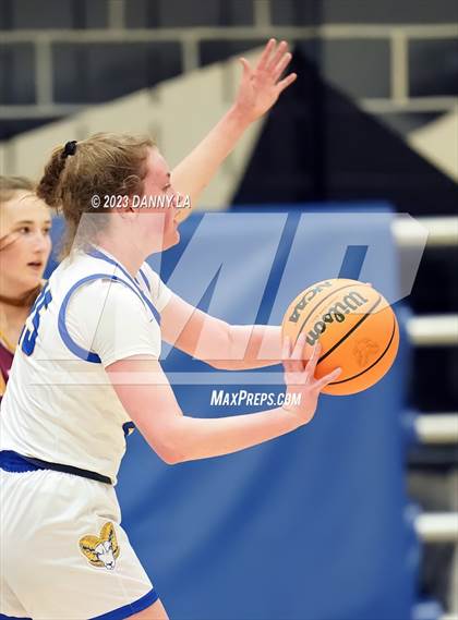 Thumbnail 2 in Oakton @ Robinson (VHSL Class 6 Quarterfinal) photogallery.