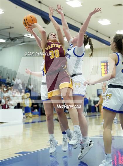Thumbnail 1 in Oakton @ Robinson (VHSL Class 6 Quarterfinal) photogallery.