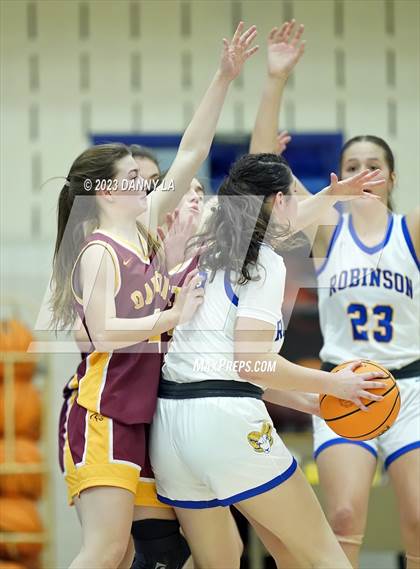 Thumbnail 2 in Oakton @ Robinson (VHSL Class 6 Quarterfinal) photogallery.