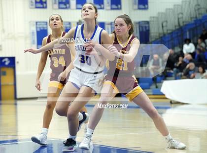 Thumbnail 2 in Oakton @ Robinson (VHSL Class 6 Quarterfinal) photogallery.