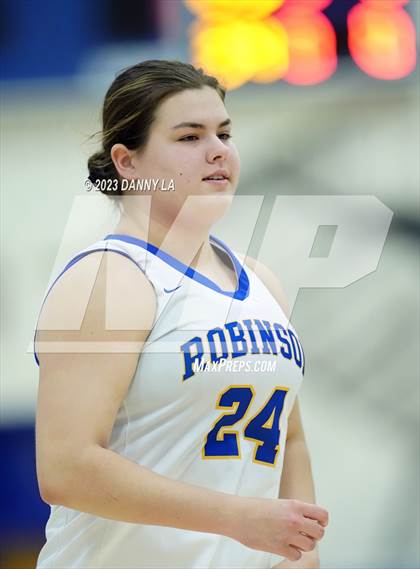 Thumbnail 3 in Oakton @ Robinson (VHSL Class 6 Quarterfinal) photogallery.