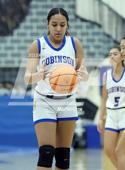 Thumbnail 1 in Oakton @ Robinson (VHSL Class 6 Quarterfinal) photogallery.
