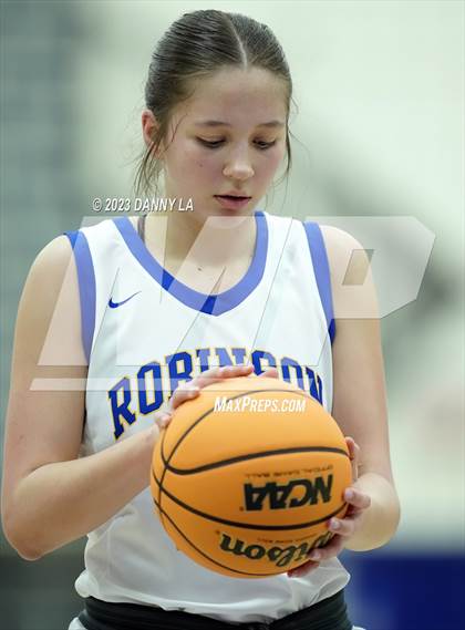Thumbnail 1 in Oakton @ Robinson (VHSL Class 6 Quarterfinal) photogallery.