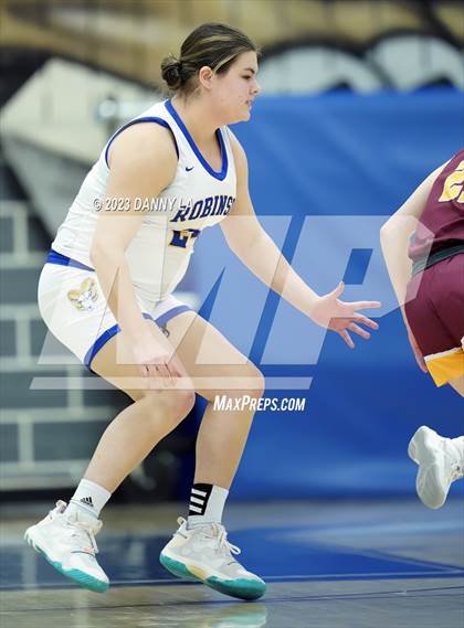 Thumbnail 2 in Oakton @ Robinson (VHSL Class 6 Quarterfinal) photogallery.