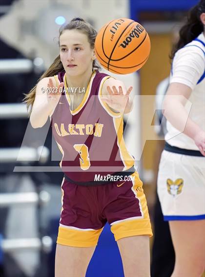 Thumbnail 3 in Oakton @ Robinson (VHSL Class 6 Quarterfinal) photogallery.
