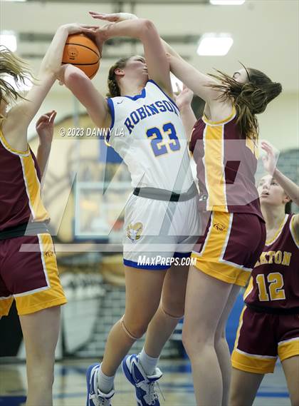 Thumbnail 2 in Oakton @ Robinson (VHSL Class 6 Quarterfinal) photogallery.
