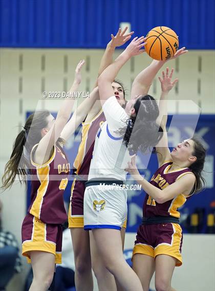 Thumbnail 2 in Oakton @ Robinson (VHSL Class 6 Quarterfinal) photogallery.