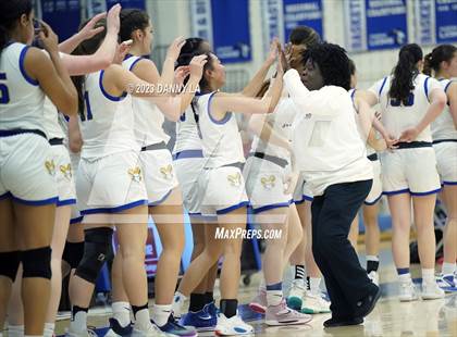 Thumbnail 1 in Oakton @ Robinson (VHSL Class 6 Quarterfinal) photogallery.