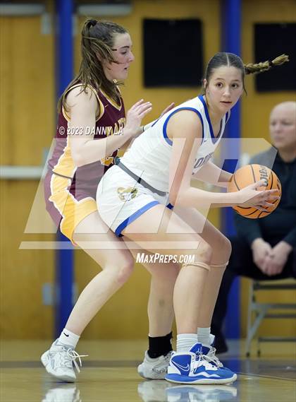 Thumbnail 3 in Oakton @ Robinson (VHSL Class 6 Quarterfinal) photogallery.