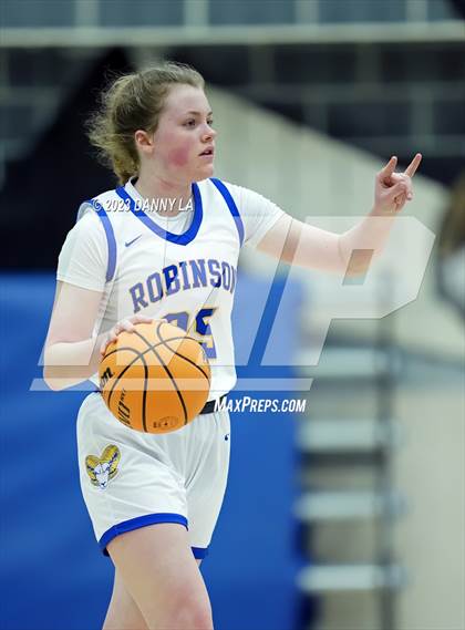 Thumbnail 2 in Oakton @ Robinson (VHSL Class 6 Quarterfinal) photogallery.