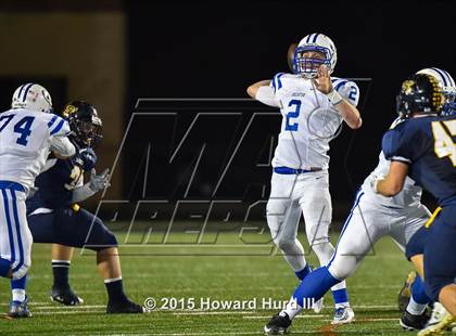 Thumbnail 3 in Decatur vs. Stephenville (UIL 4A Bi-District Playoff) photogallery.