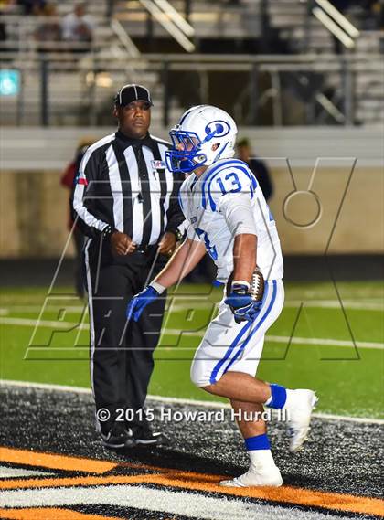Thumbnail 2 in Decatur vs. Stephenville (UIL 4A Bi-District Playoff) photogallery.