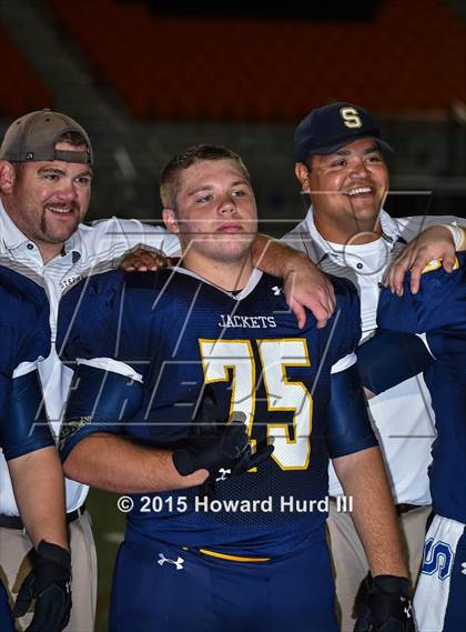 Thumbnail 1 in Decatur vs. Stephenville (UIL 4A Bi-District Playoff) photogallery.