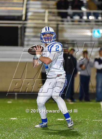 Thumbnail 3 in Decatur vs. Stephenville (UIL 4A Bi-District Playoff) photogallery.