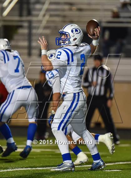 Thumbnail 3 in Decatur vs. Stephenville (UIL 4A Bi-District Playoff) photogallery.