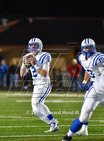 Thumbnail 2 in Decatur vs. Stephenville (UIL 4A Bi-District Playoff) photogallery.