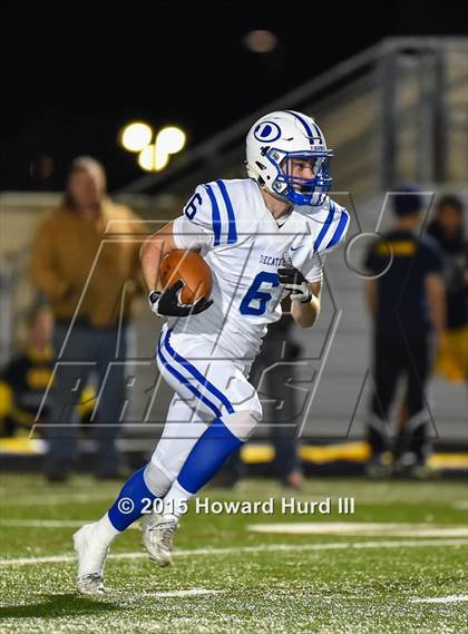 Thumbnail 1 in Decatur vs. Stephenville (UIL 4A Bi-District Playoff) photogallery.