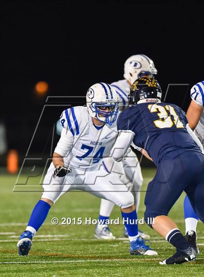 Thumbnail 2 in Decatur vs. Stephenville (UIL 4A Bi-District Playoff) photogallery.