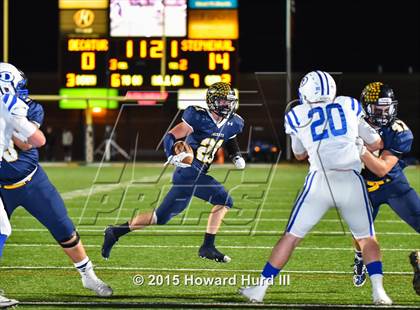 Thumbnail 3 in Decatur vs. Stephenville (UIL 4A Bi-District Playoff) photogallery.