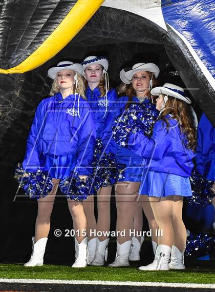 Thumbnail 2 in Decatur vs. Stephenville (UIL 4A Bi-District Playoff) photogallery.